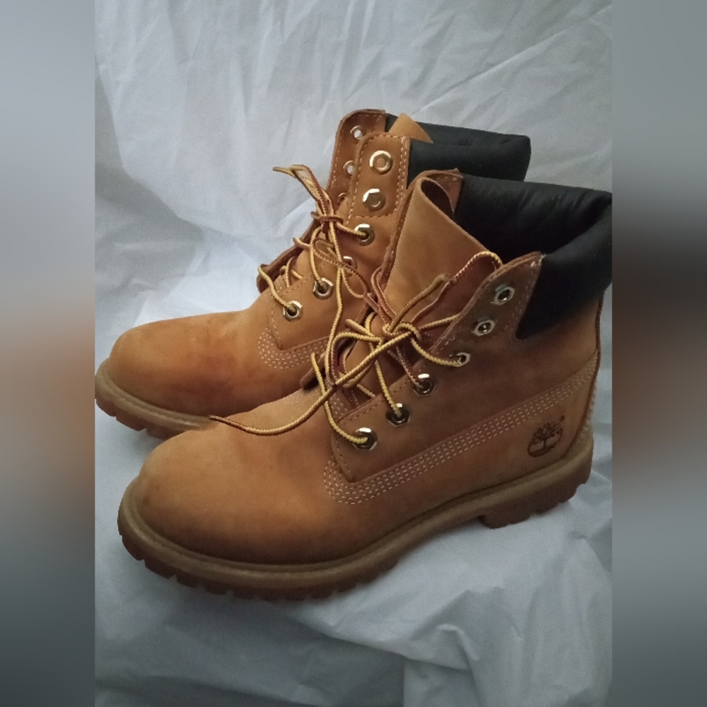 Timberland AUTHENTIC Tan Leather Boots